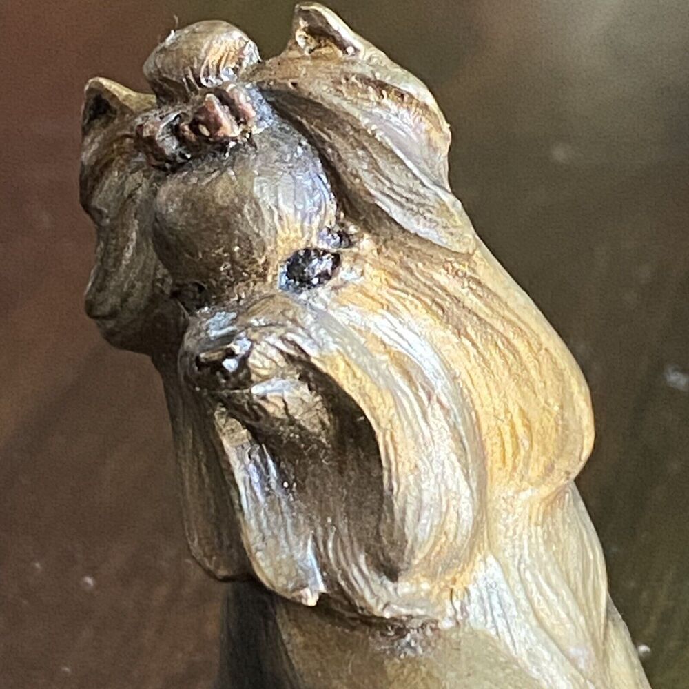 D. L. Debbie Engle Yorkshire Terrier Pure Bred Dogs Miniature Bronze a statue - Picture 4 of 16